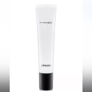 NWT host pic 02/22/2023 🎉🎊⚡️Mac clear lipgloss lipgloss 💄